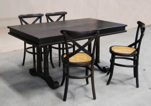 Marcela Dining set