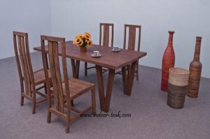 Victory Dining set
