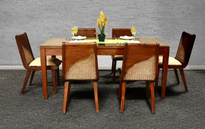 Sapo Dining Set
