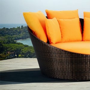 Let’s enjoy summer time
         ...