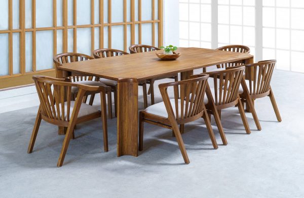 Niagara Saeka Dining Room Set