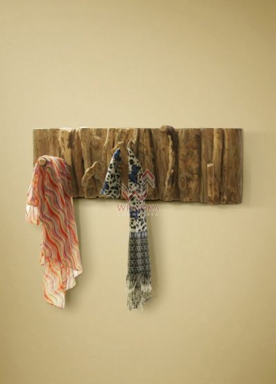 Flores Wooden Hanger