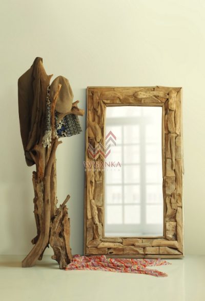 Angola Wooden Standing & Mirror