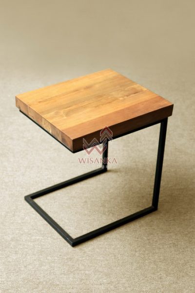 Seattle Wooden Table