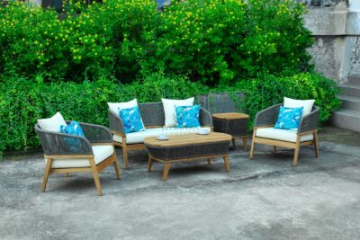 Vallete Outdoor Living Set