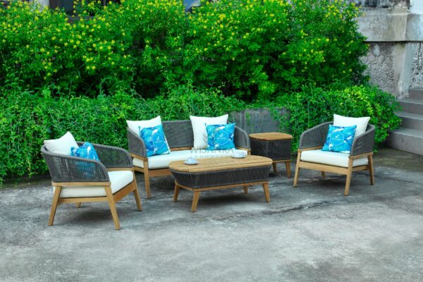 Vallete Outdoor Living Set